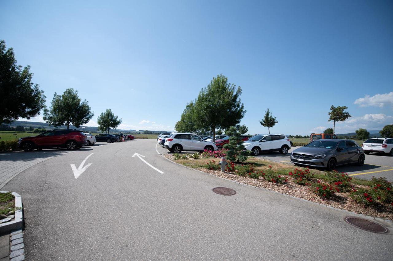 Airporthotel Grenchen Exterior foto